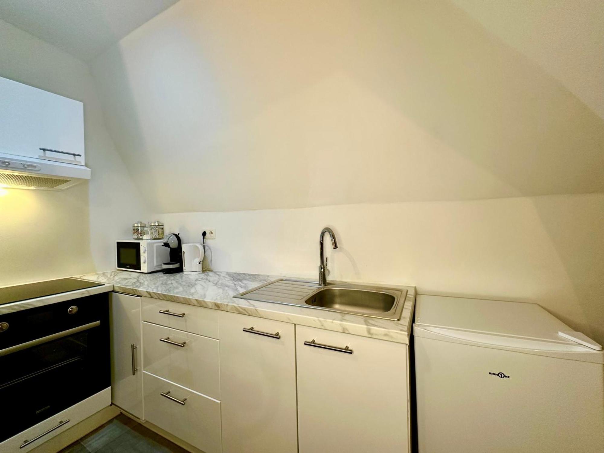 Luxury Suites Mons By Rikas Hotels Luaran gambar