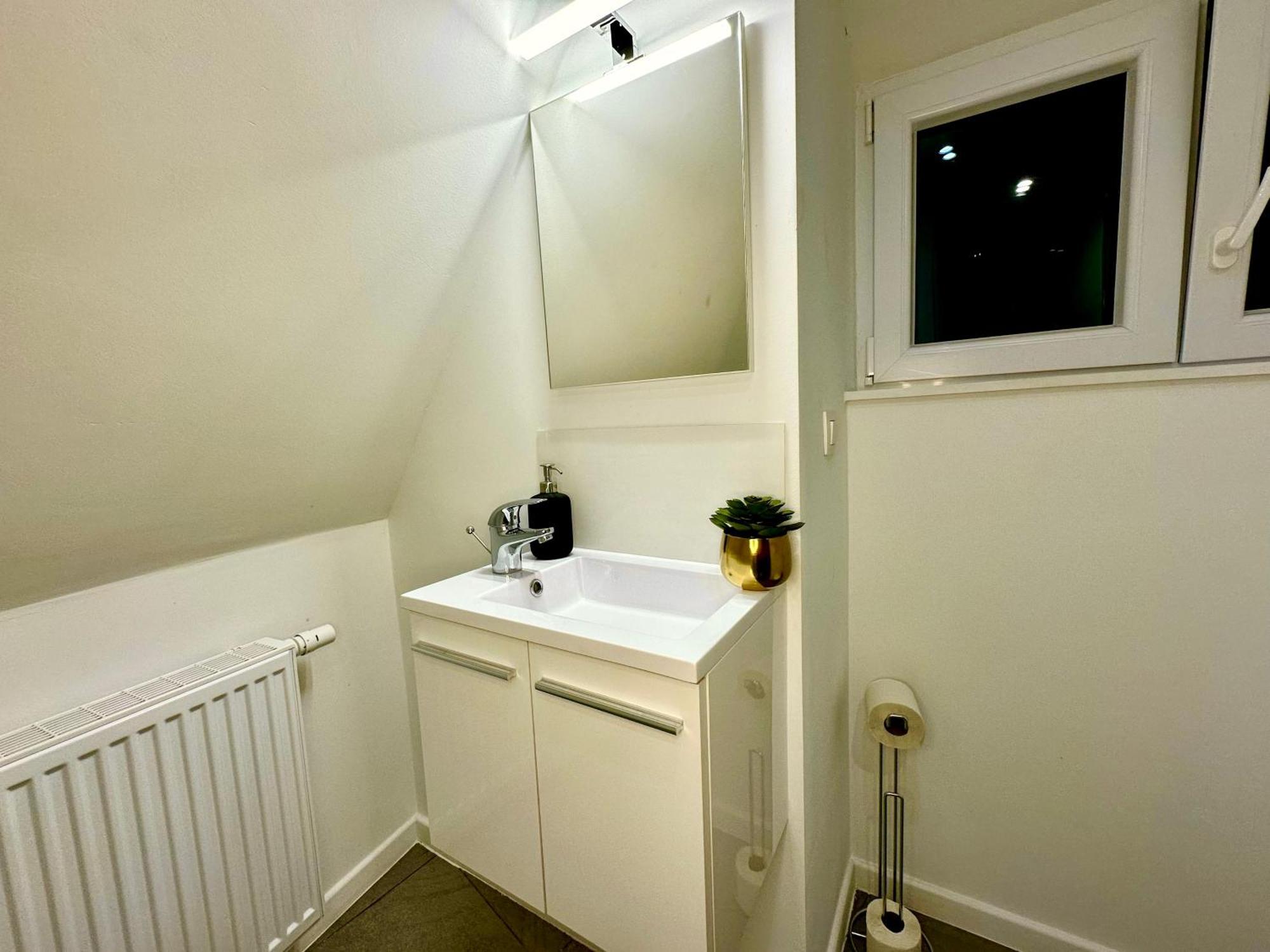 Luxury Suites Mons By Rikas Hotels Luaran gambar
