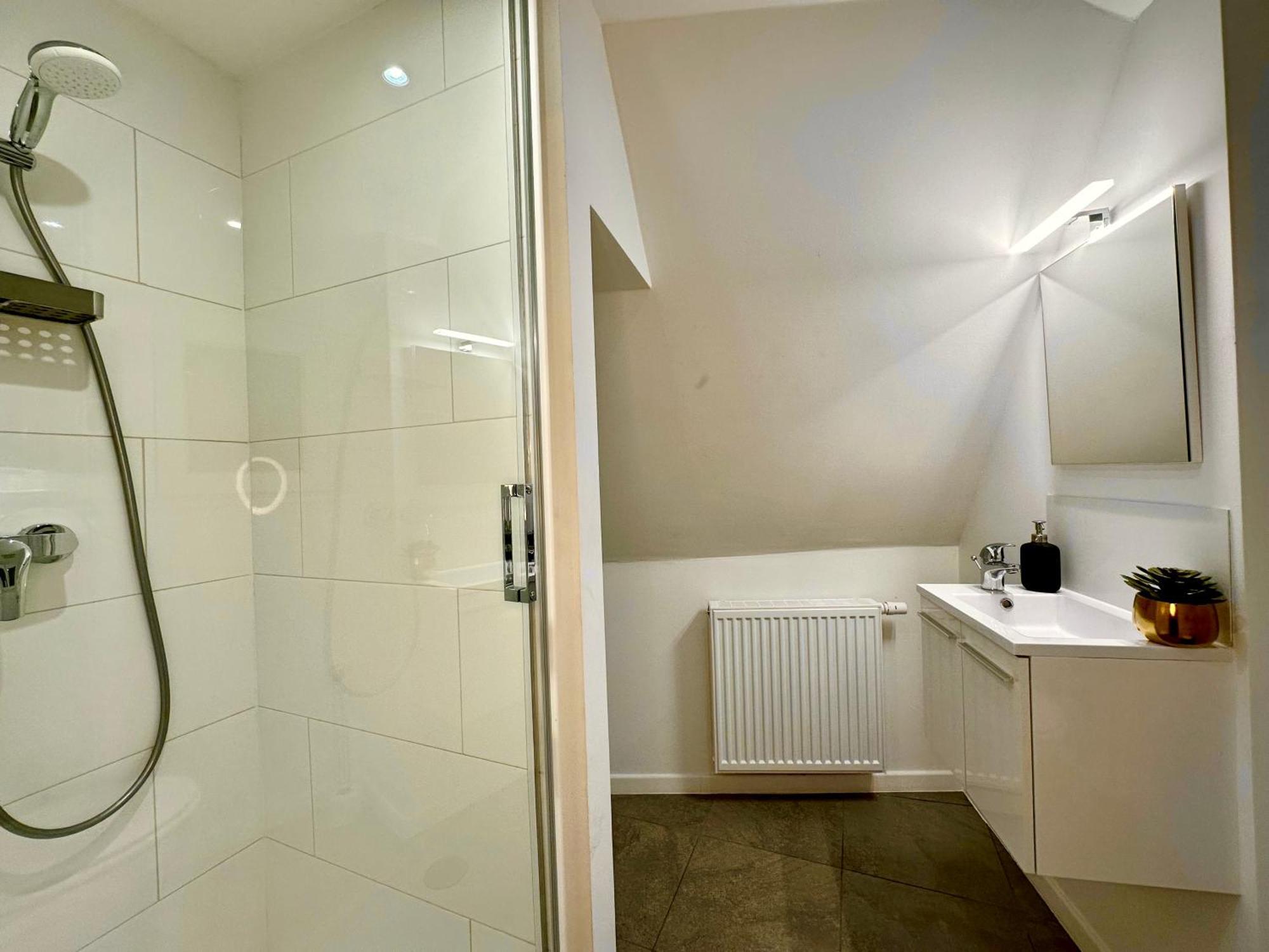 Luxury Suites Mons By Rikas Hotels Luaran gambar