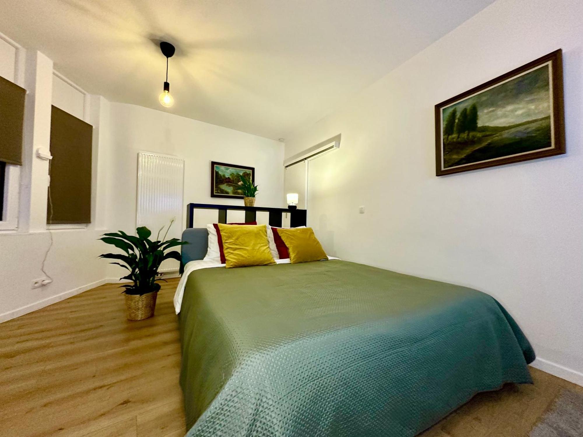 Luxury Suites Mons By Rikas Hotels Luaran gambar